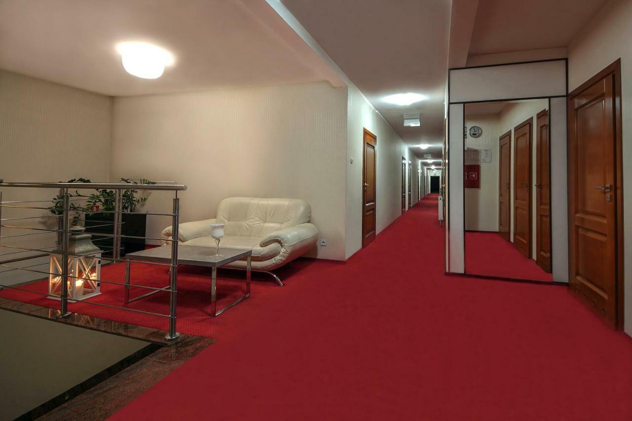 Koło Hotel Sara מראה חיצוני תמונה